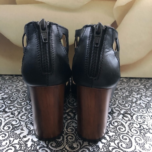 Eliana Bucci Italian Women’s Leather Cage Sandal Zip Black Booties size 36 - Picture 3 of 4